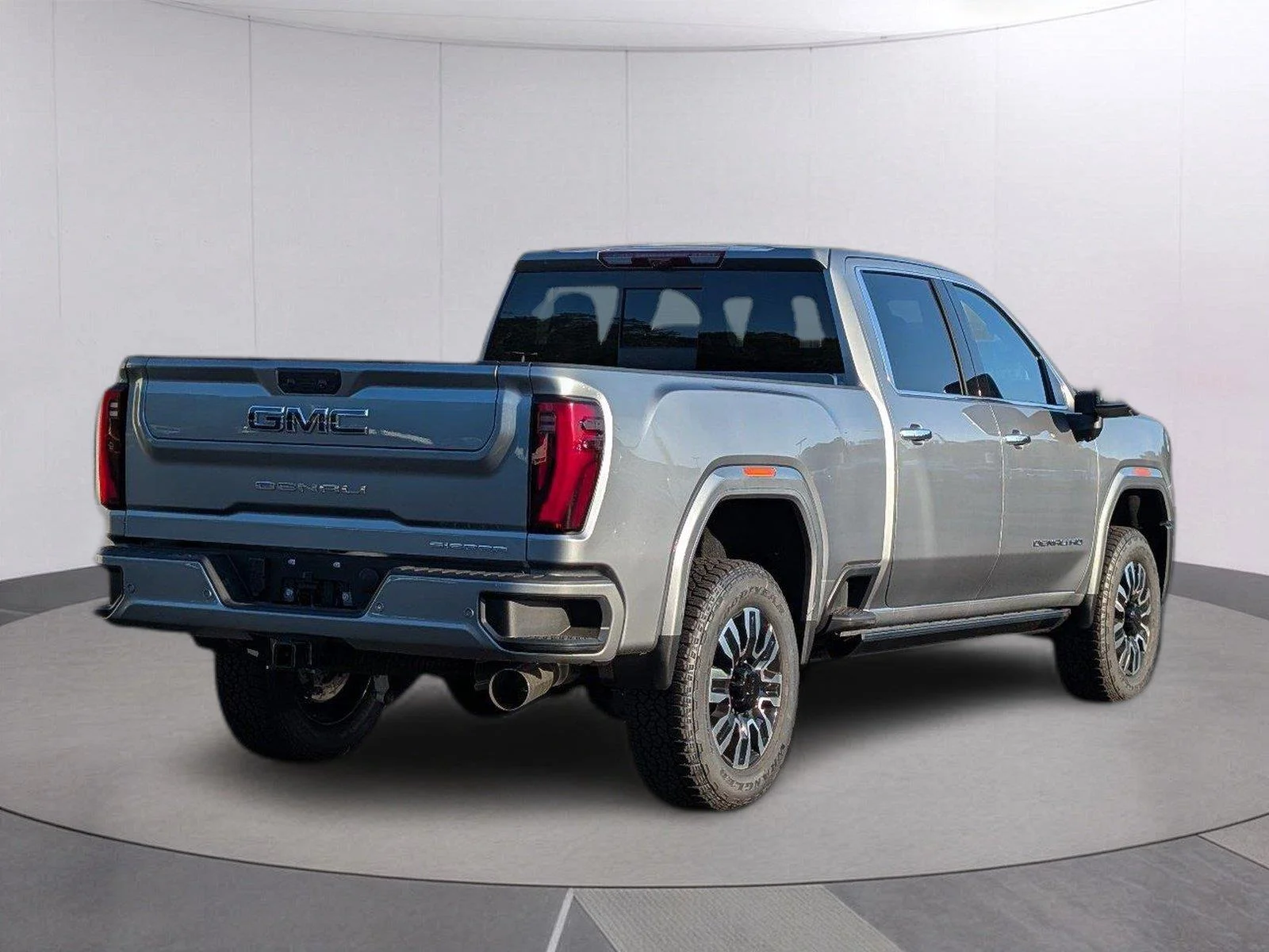New 2026 Sterling Metallic GMC Denali Ultimate image 7