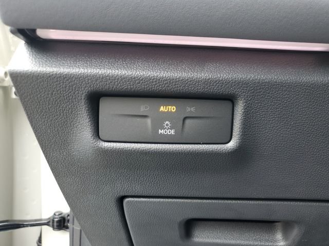 New 2026 Beige Volkswagen 2.0T SE R-Line Black image 28