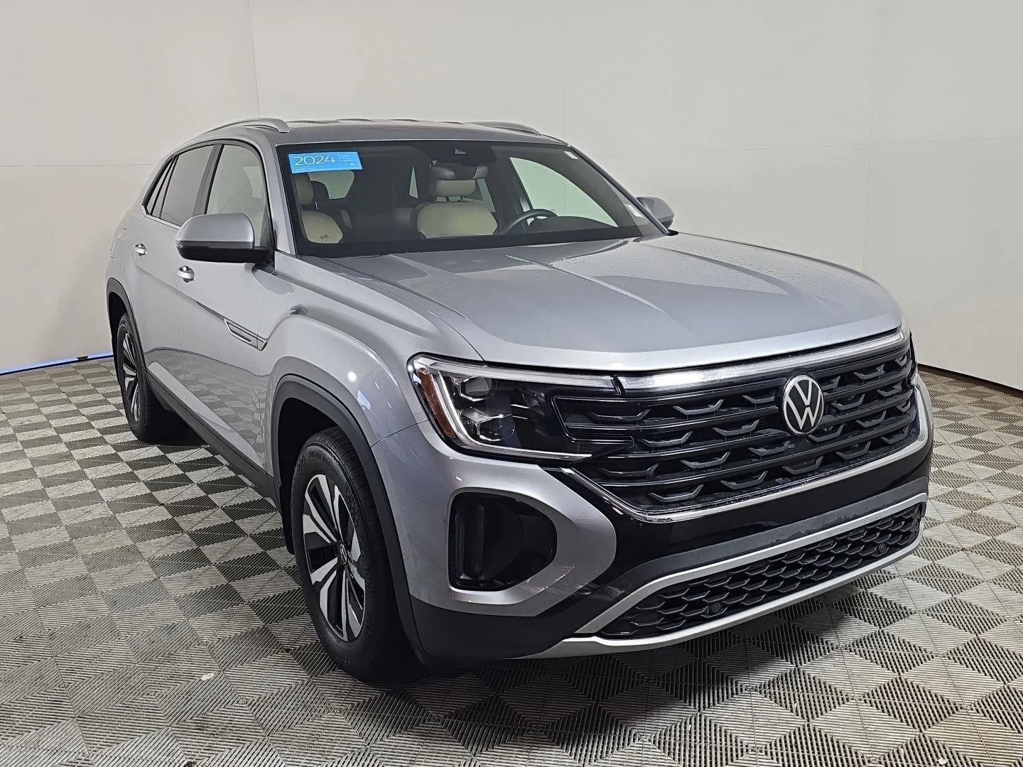 2024 Volkswagen Atlas Cross Sport SE