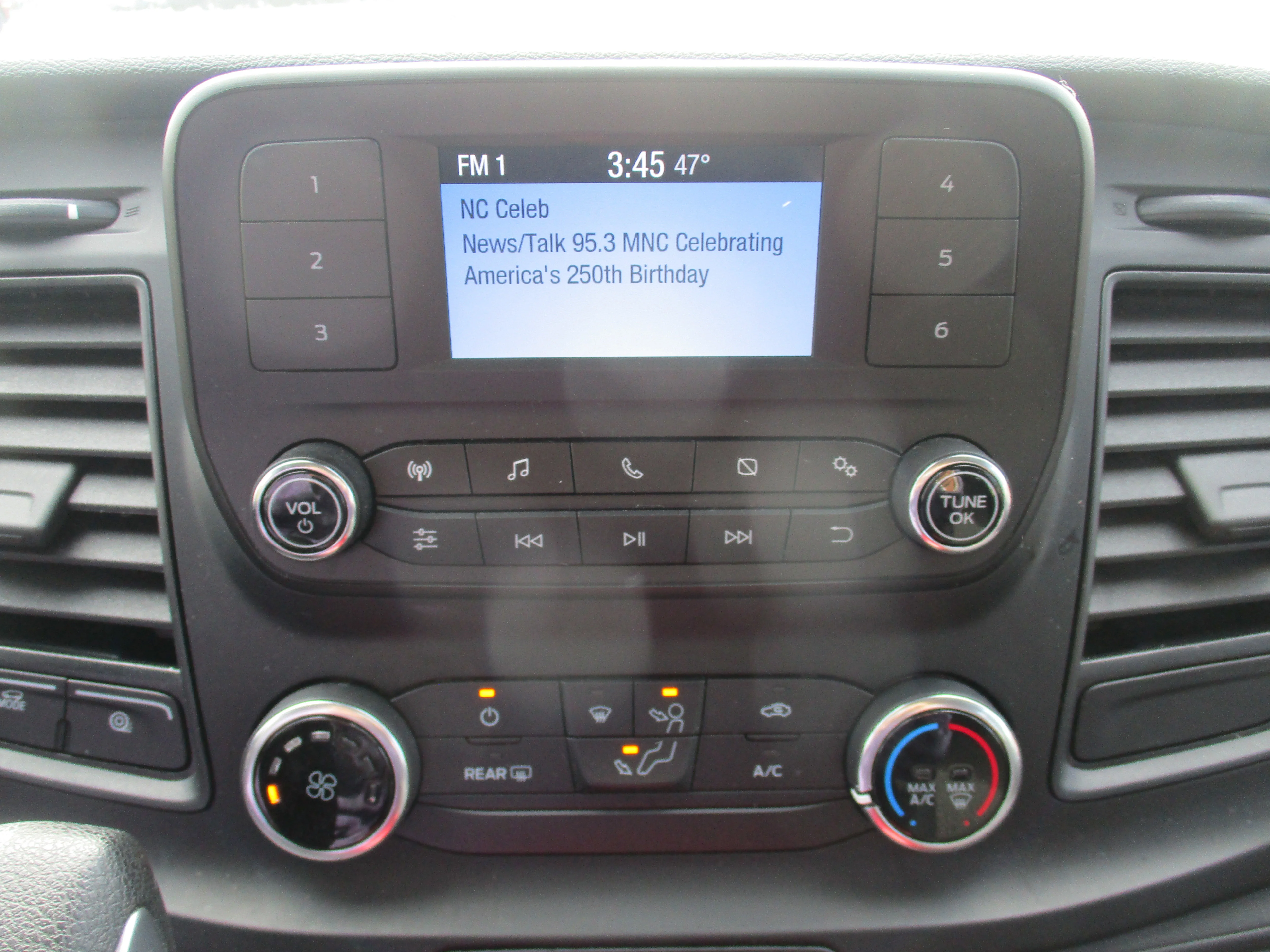 2024 Ford Transit Van Base - Photo 21