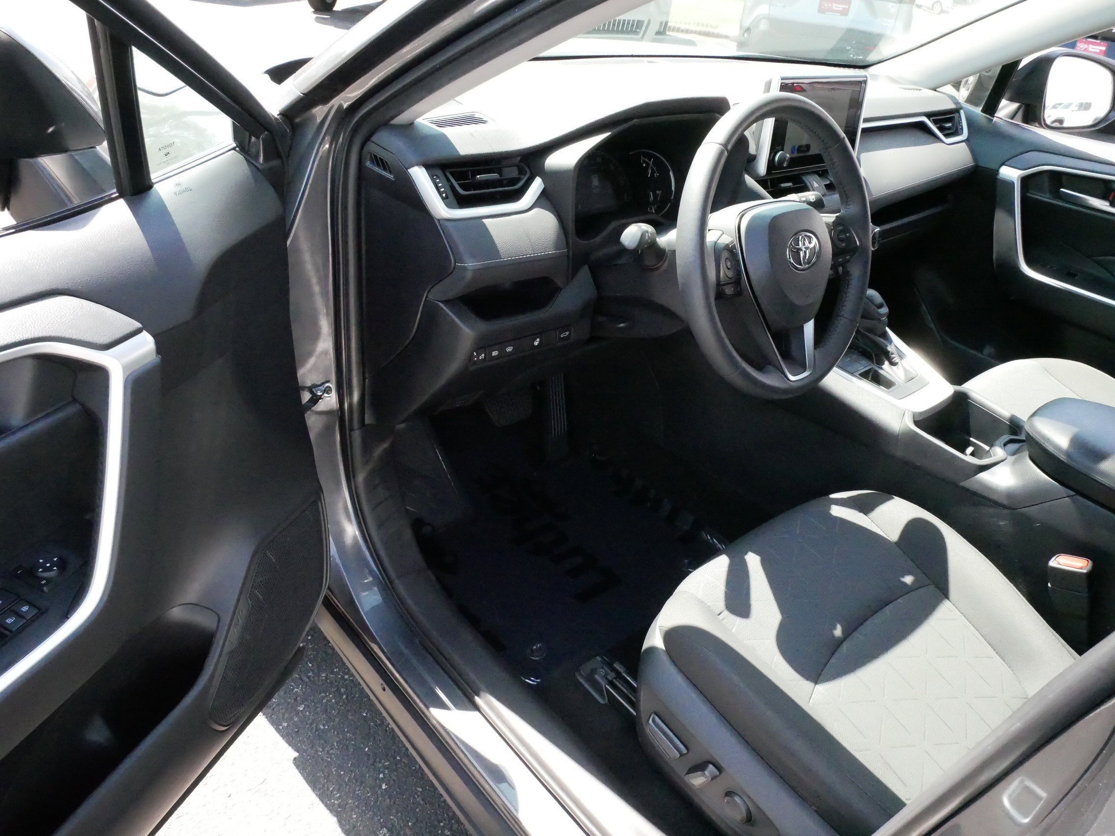 Certified 2023 Toyota RAV4 XLE with VIN 2T3P1RFV6PW393608 for sale in Brooklyn Center, Minnesota