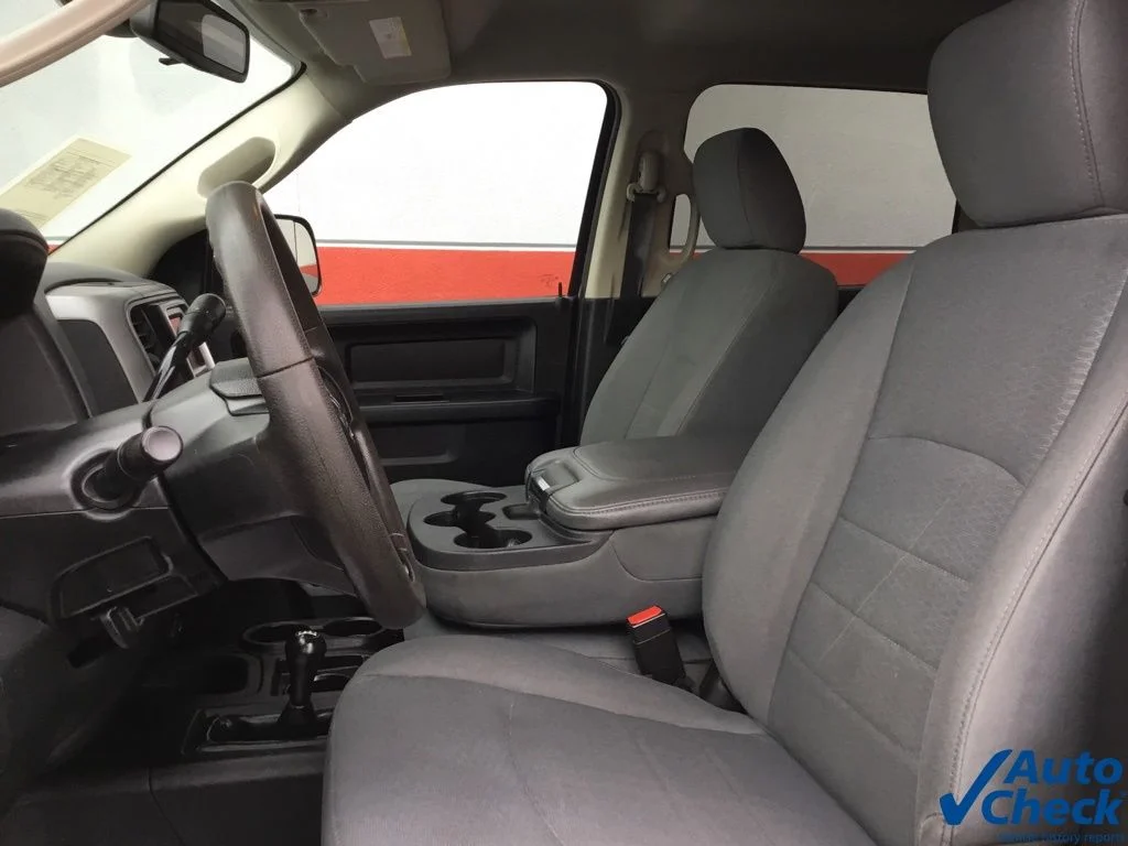 Used 2015 White Ram Tradesman image 30