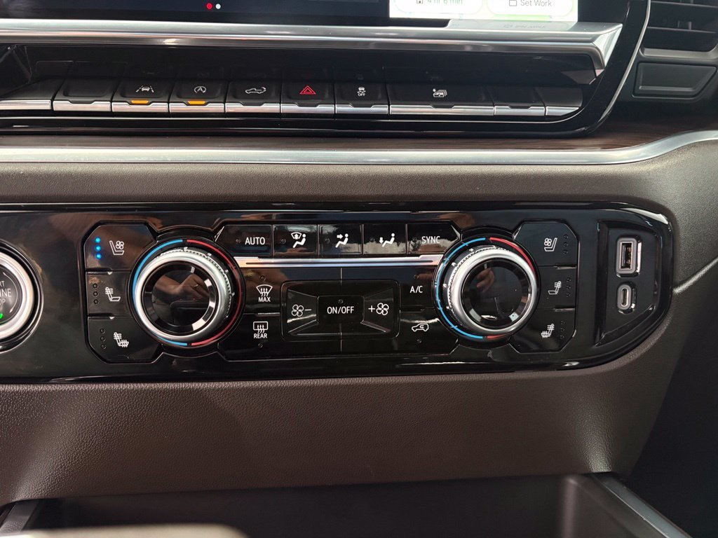 2022 GMC Sierra 1500 SLT - Photo 10