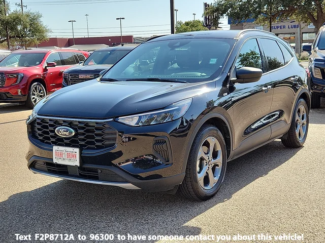 Pre-Owned 2025 Ford Escape ST-Line