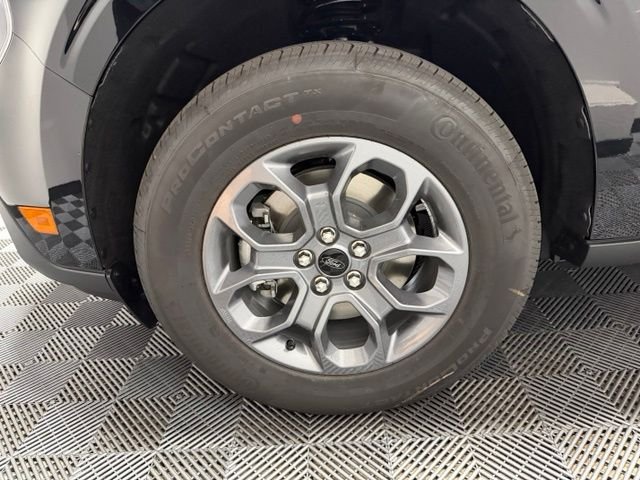 New 2026 Shadow Black Ford XLT image 42
