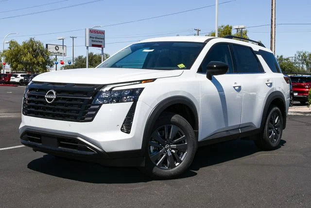 New 2026 Everest White Pearl TriCoat Nissan SV image 40