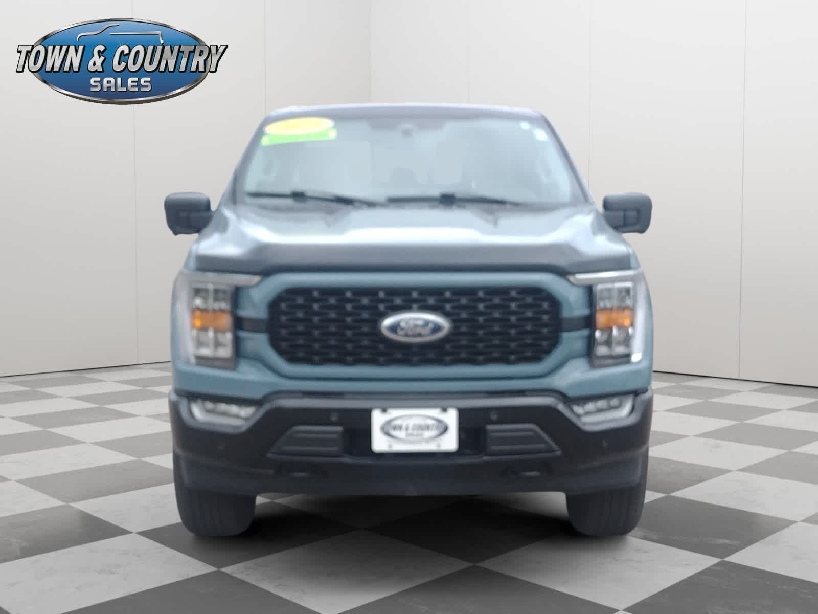 Used 2023 Area 51 Ford XLT image 2