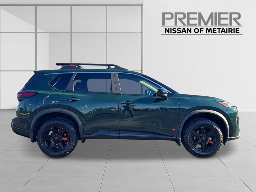 New 2026 Obsidian Green Pearl Nissan Rock Creek® image 6