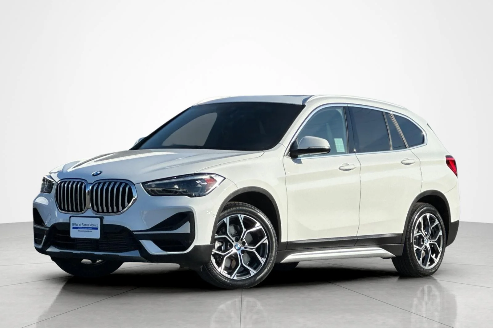 2021 BMW X1 28i