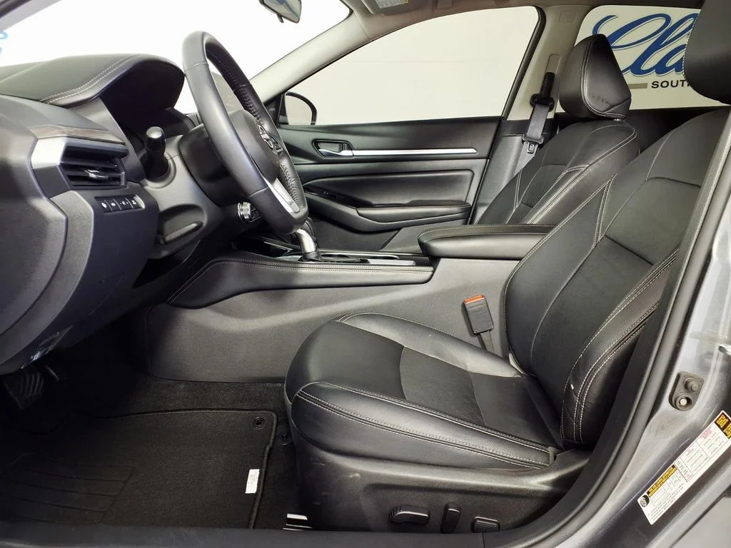 Used 2024 Gray Nissan 2.5 SL image 7