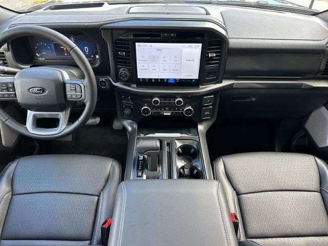New 2026 Agate Black Metallic Ford Lariat® image 39