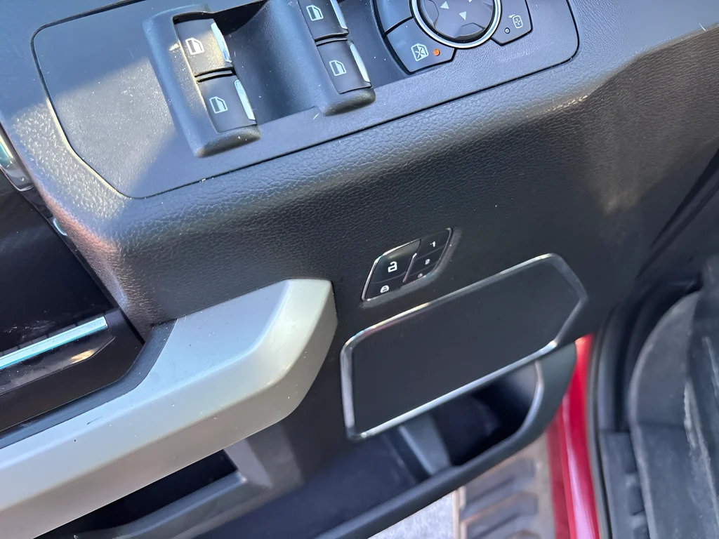 Used 2018 Ruby Red Metallic Ford Lariat image 11