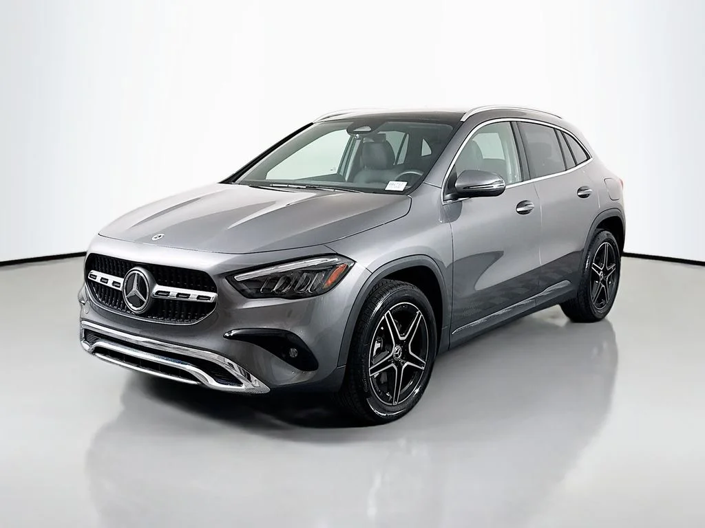 Used 2026 Gray Mercedes-Benz GLA 250 image 3