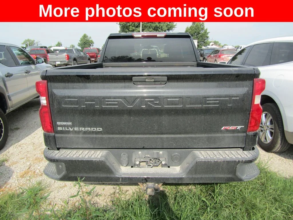 Used 2020  Chevrolet RST image 4