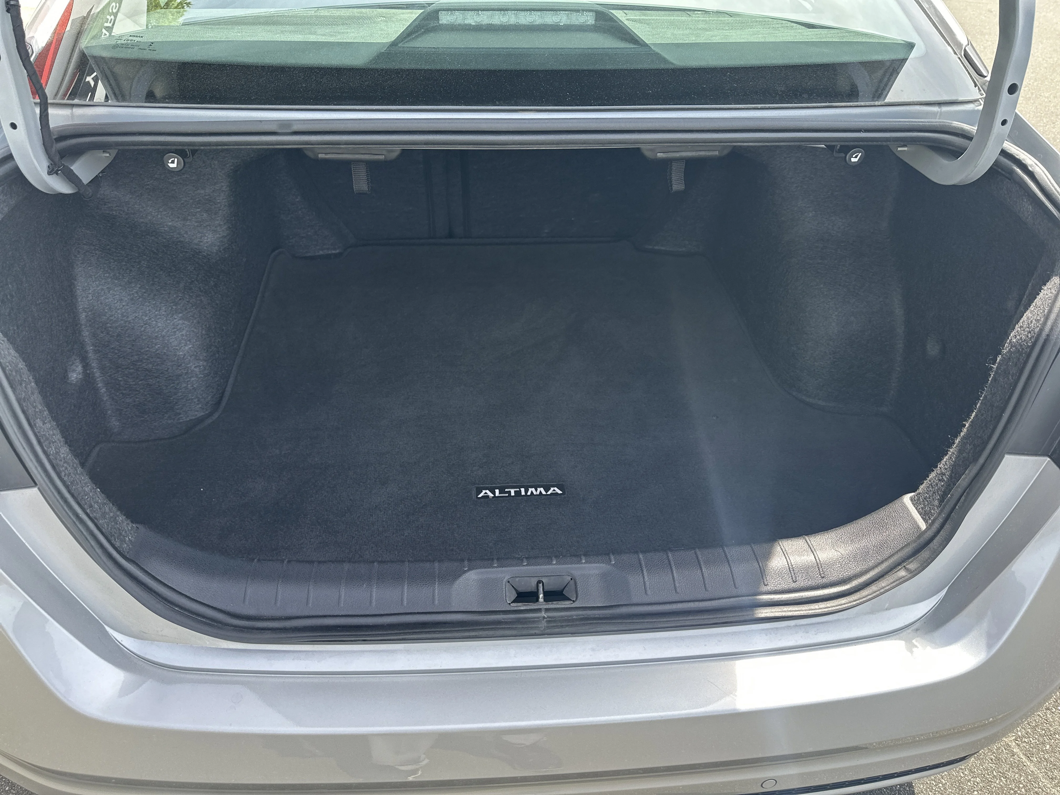 2024 Nissan Altima SV - Photo 23