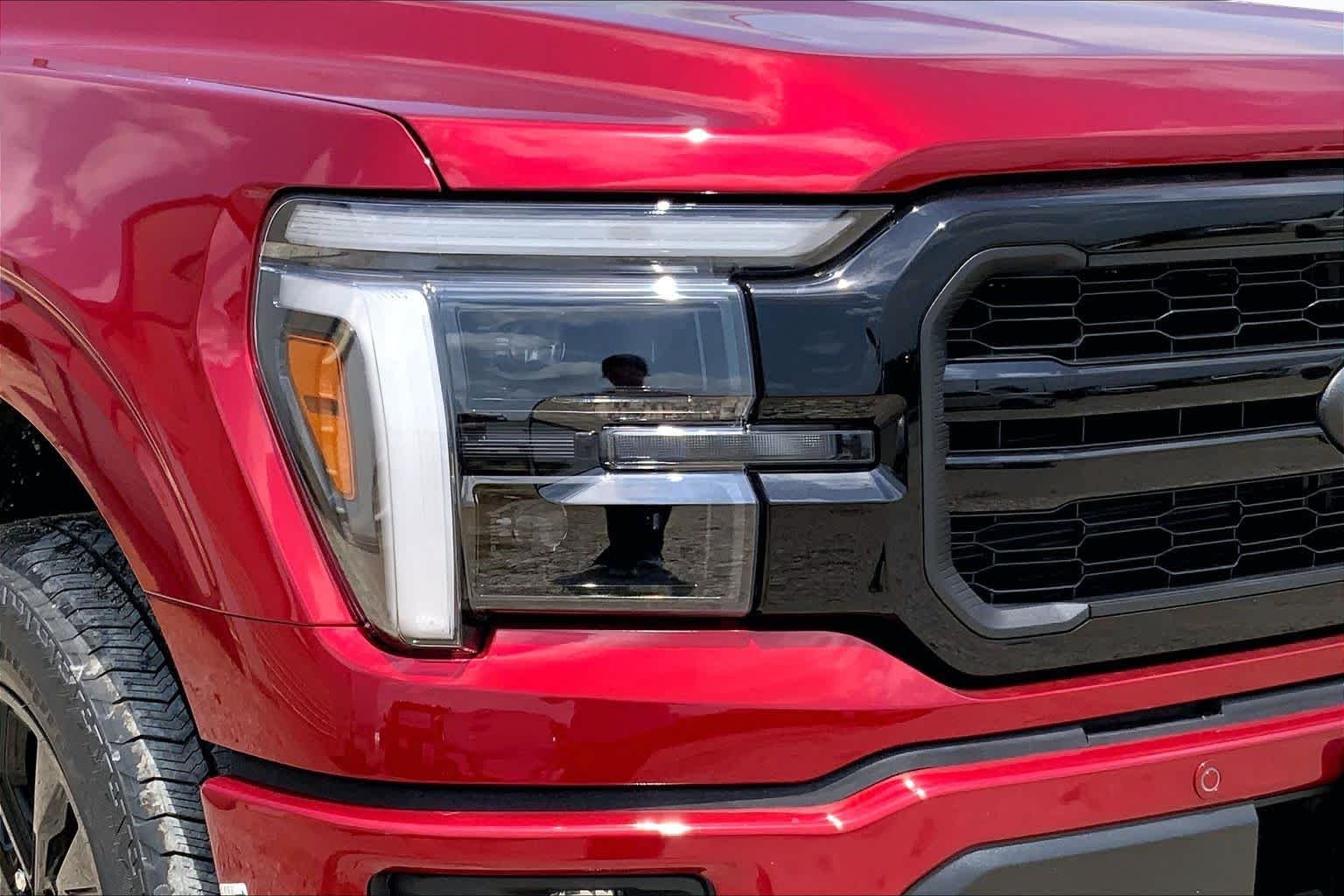 New 2026 Ruby Red Metallic Tinted Clearcoat Ford Lariat® image 10
