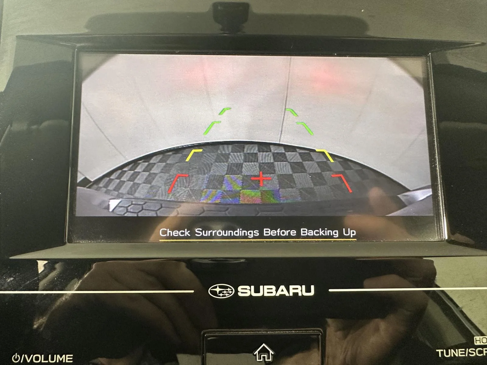 Used 2018 Ice Silver Metallic Subaru Premium image 25