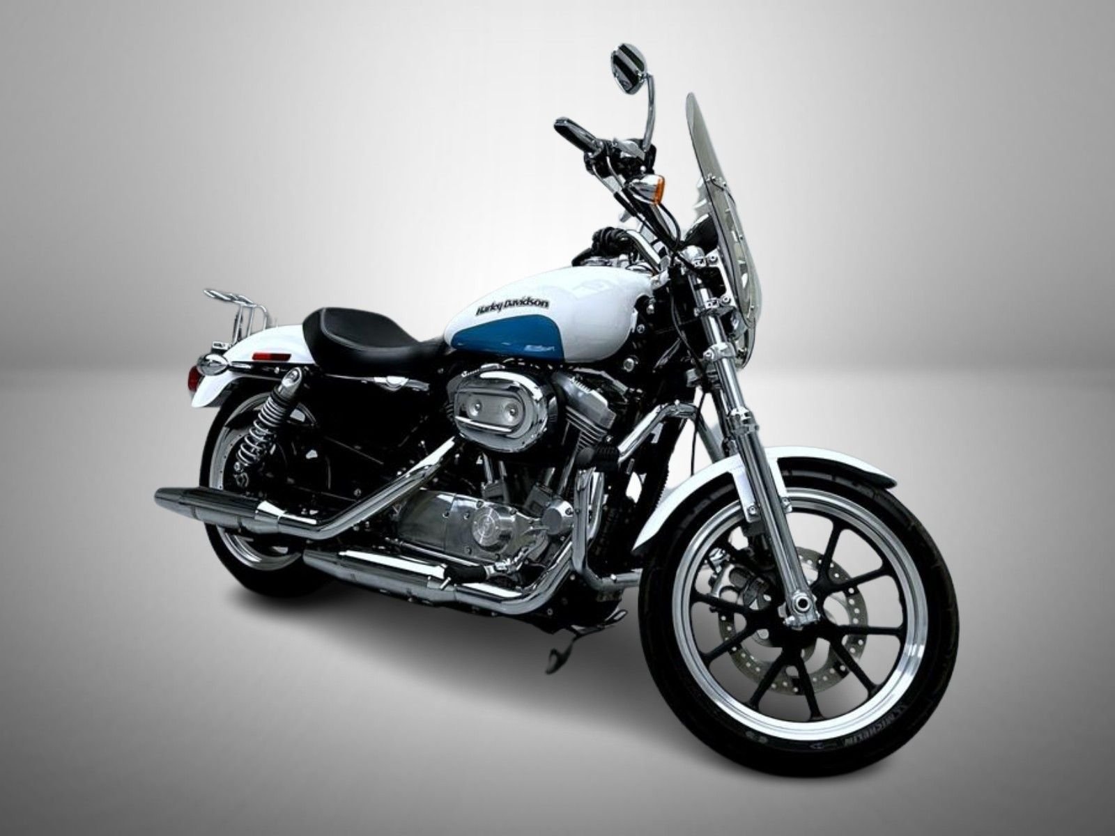 Used 2016 White Harley-Davidson  image 3