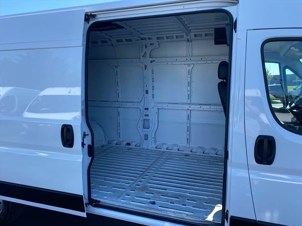 Used 2026 Bright White Clearcoat Ram Tradesman image 23