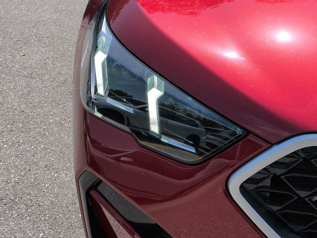 New 2026 Red Metallic BMW xDrive28i image 10