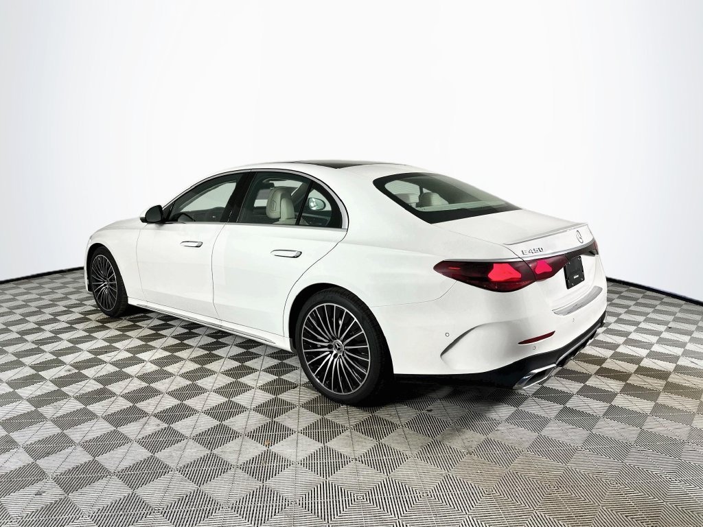 New 2027 Polar White Mercedes-Benz E 450 image 5