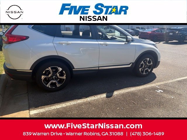 Used 2018 White Honda Touring image 9