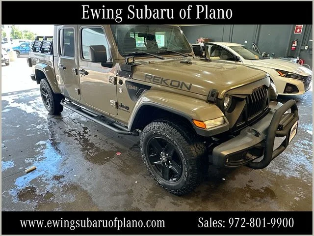 2020 Jeep Gladiator Sport S's photo