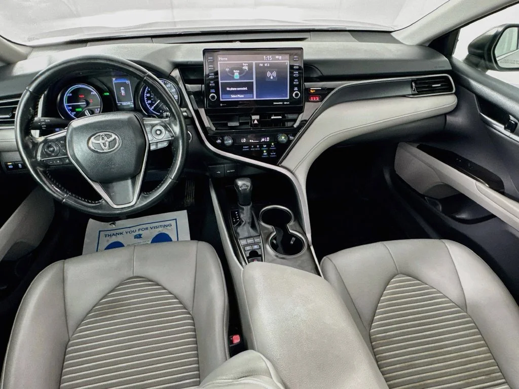 Used 2022 Predawn Gray Mica Toyota SE image 27