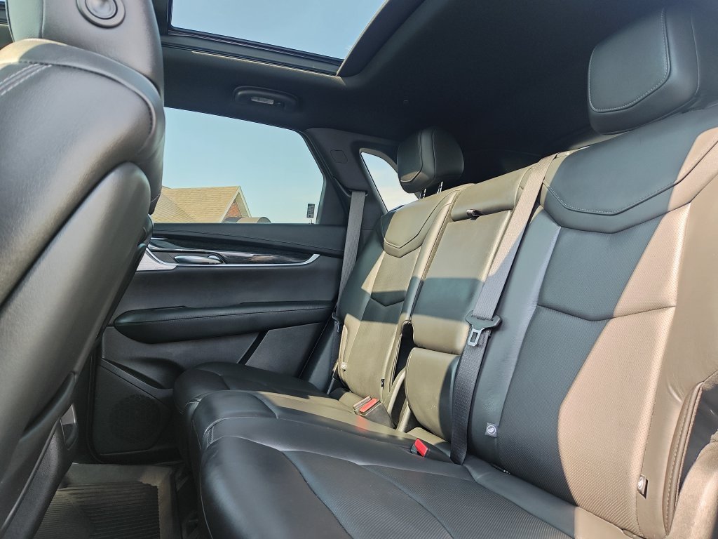 Used 2020 Silver Cadillac Premium Luxury image 16