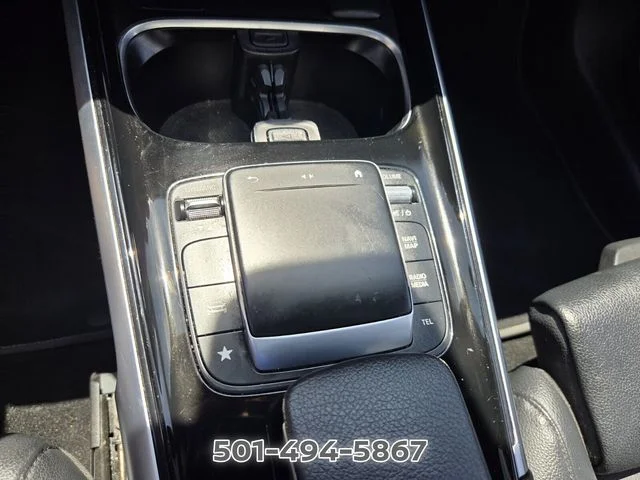 Used 2023 White Mercedes-Benz GLB 250 image 21