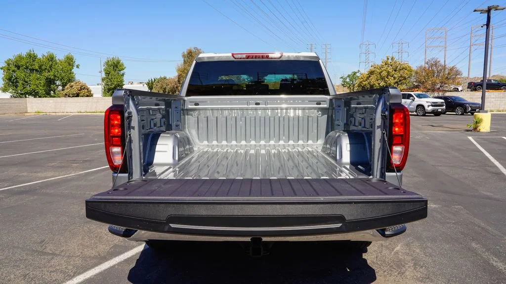 2026 GMC Sierra 1500 SLE - Photo 10