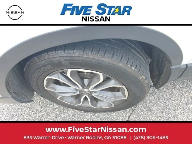 Used 2021 White Honda EX-L image 4