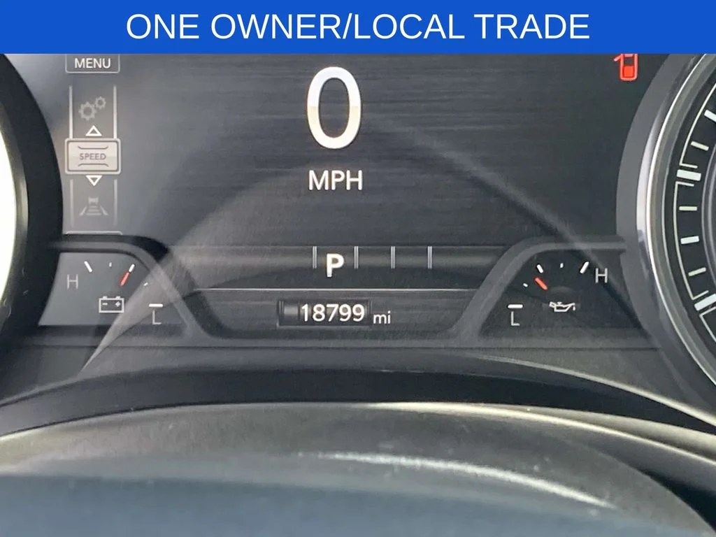 Used 2025 White Ram Laramie image 28