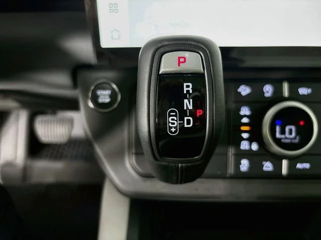 New 2026 Black Land Rover S image 18
