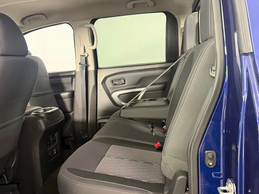 2024 Nissan Titan XD SV - Photo 27
