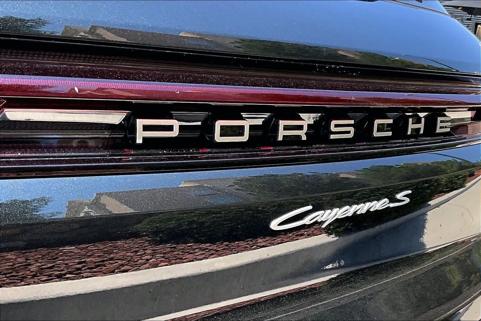 New 2026 Chromite Black Metallic Porsche S image 24