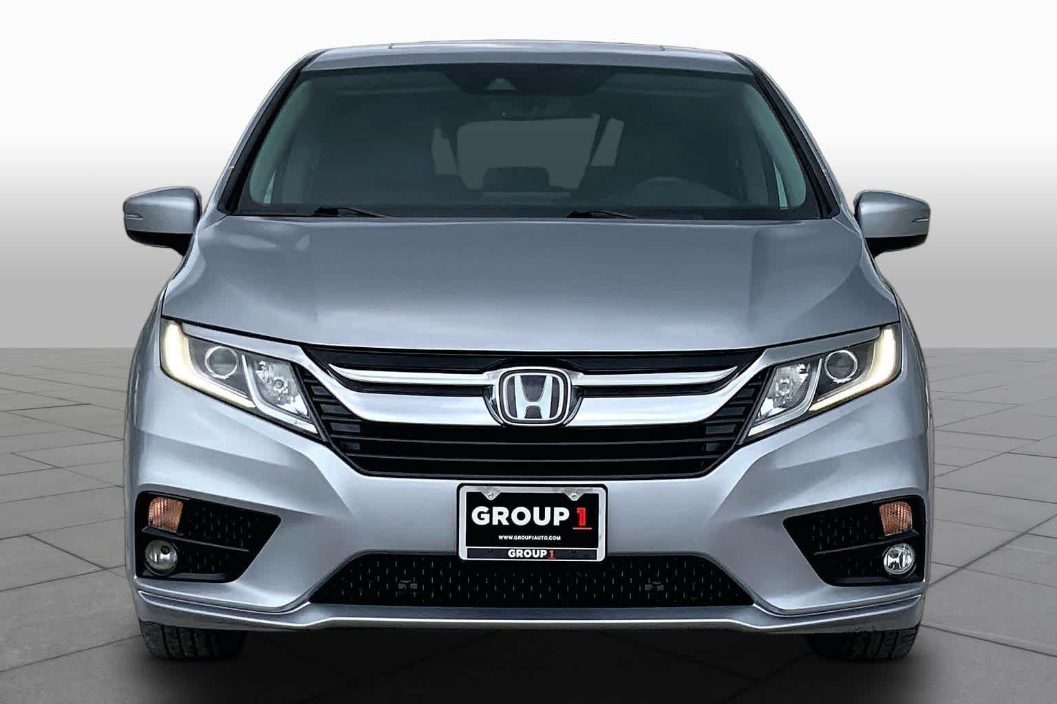 Used 2019 Lunar Silver Metallic Honda EX-L w/Navi/RES image 4