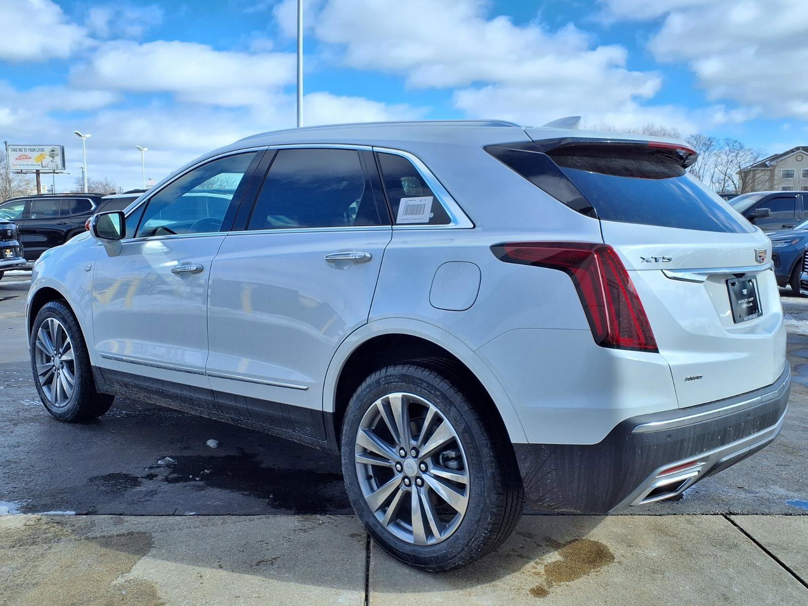 2025 Cadillac XT5 Premium Luxury - Photo 8