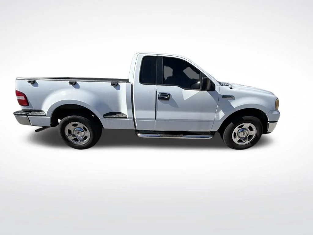 Used 2006 White Ford XLT image 4