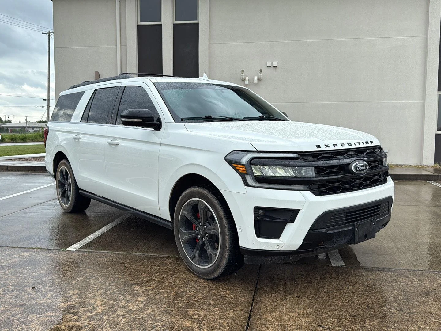 2022 Ford Expedition Limited MAX 4x4's photo