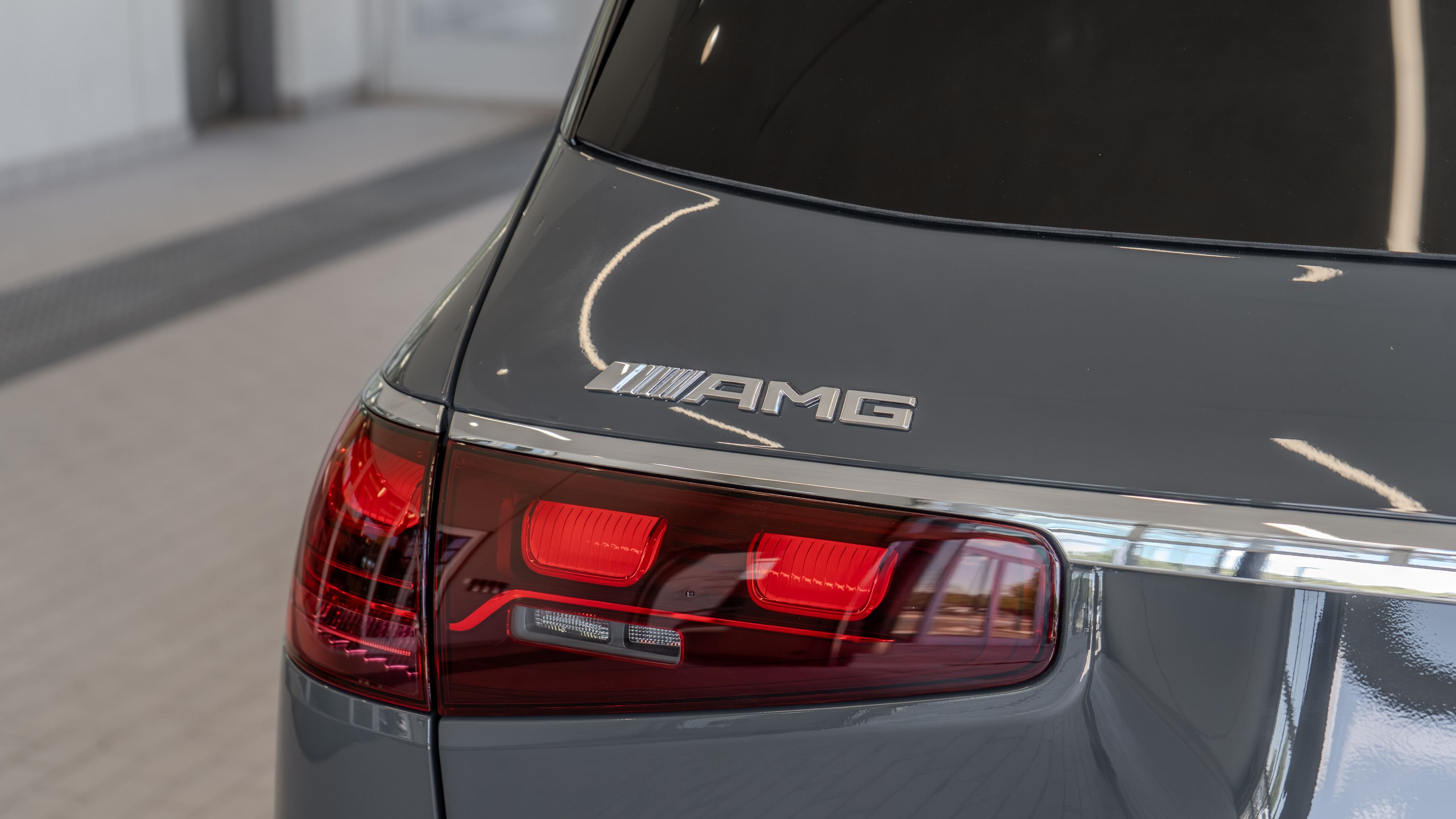 New 2026 MANUFAKTUR Silicon Grey Mercedes-Benz GLS 63 AMG® image 22