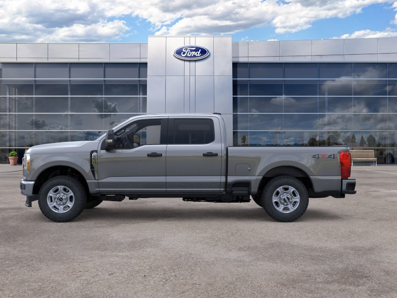 New 2026 Carbonized Gray Metallic Ford F-250® XLT image 15
