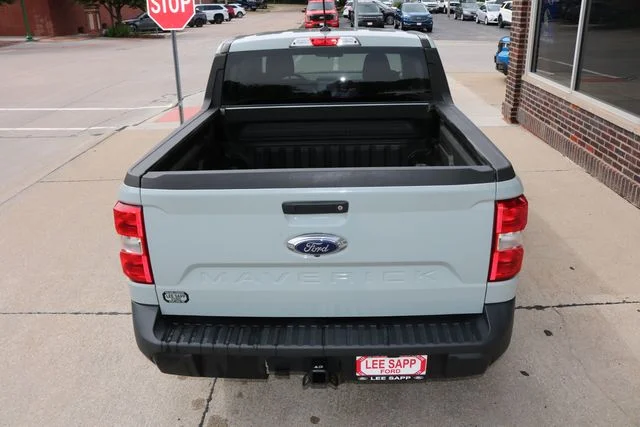 Used 2022 Cactus Green / Gray Ford XLT image 9