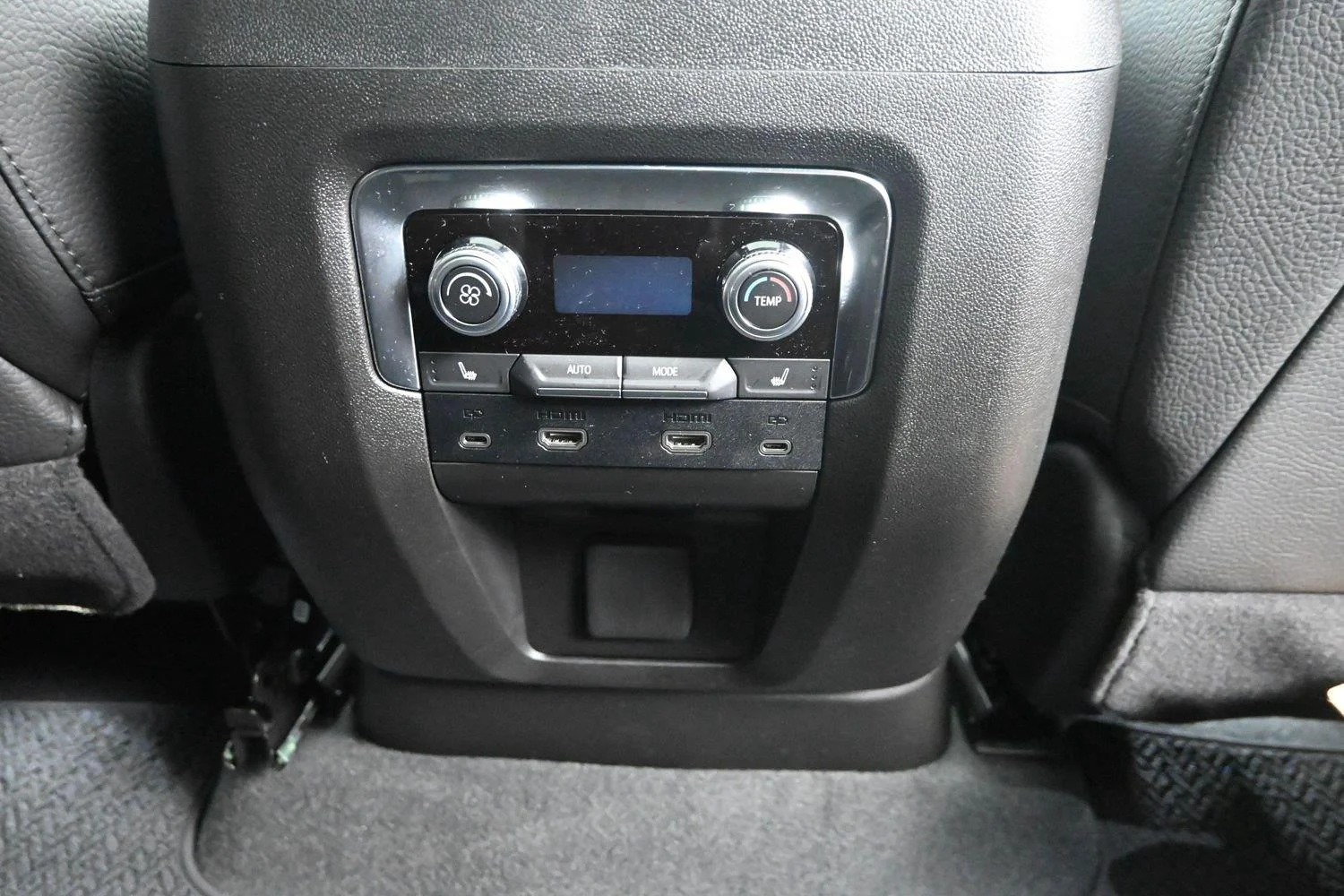 New 2026 Onyx Black GMC Denali image 15