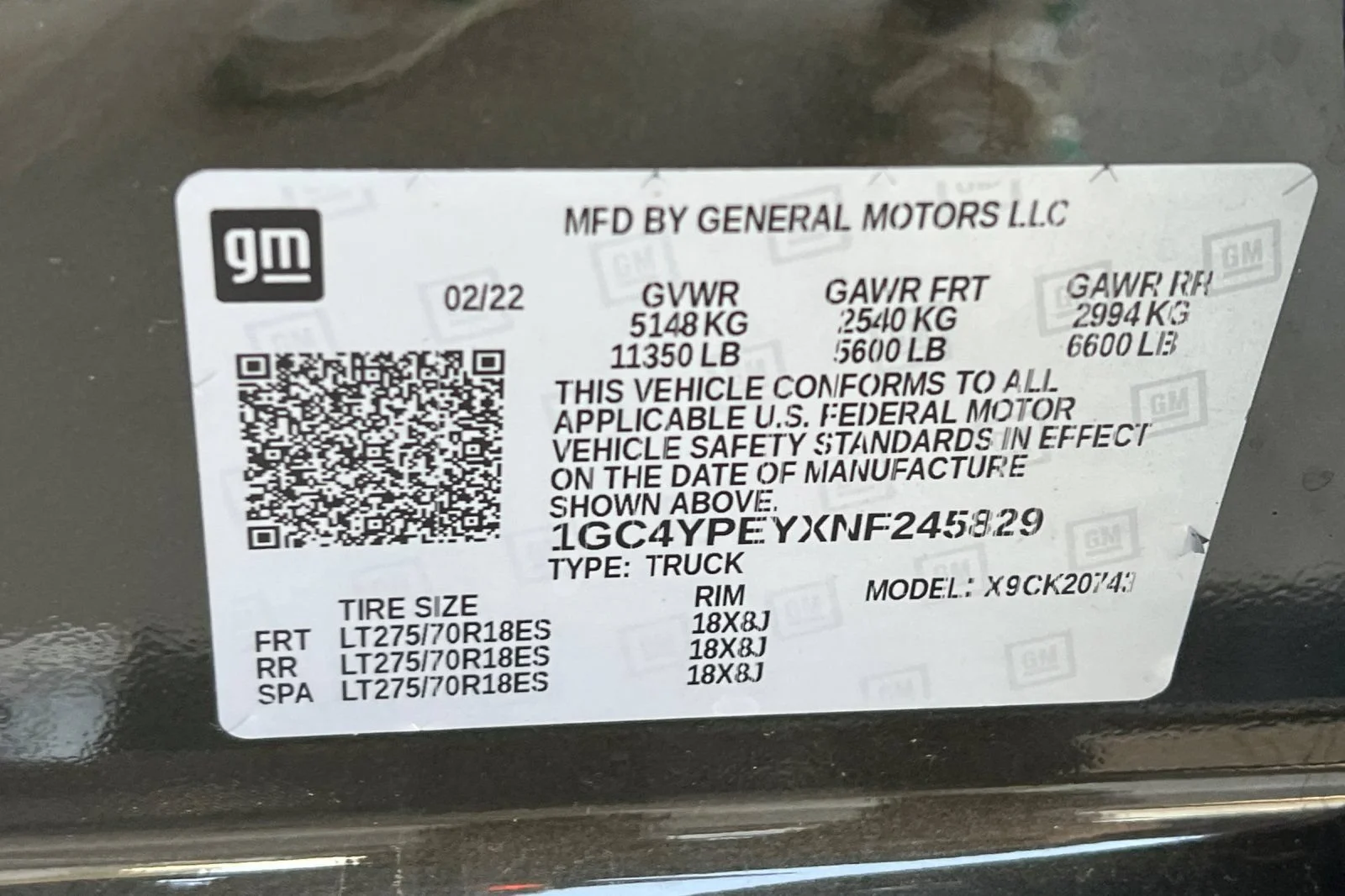 Used 2022 GREENSTONE METALLIC Chevrolet LTZ image 27