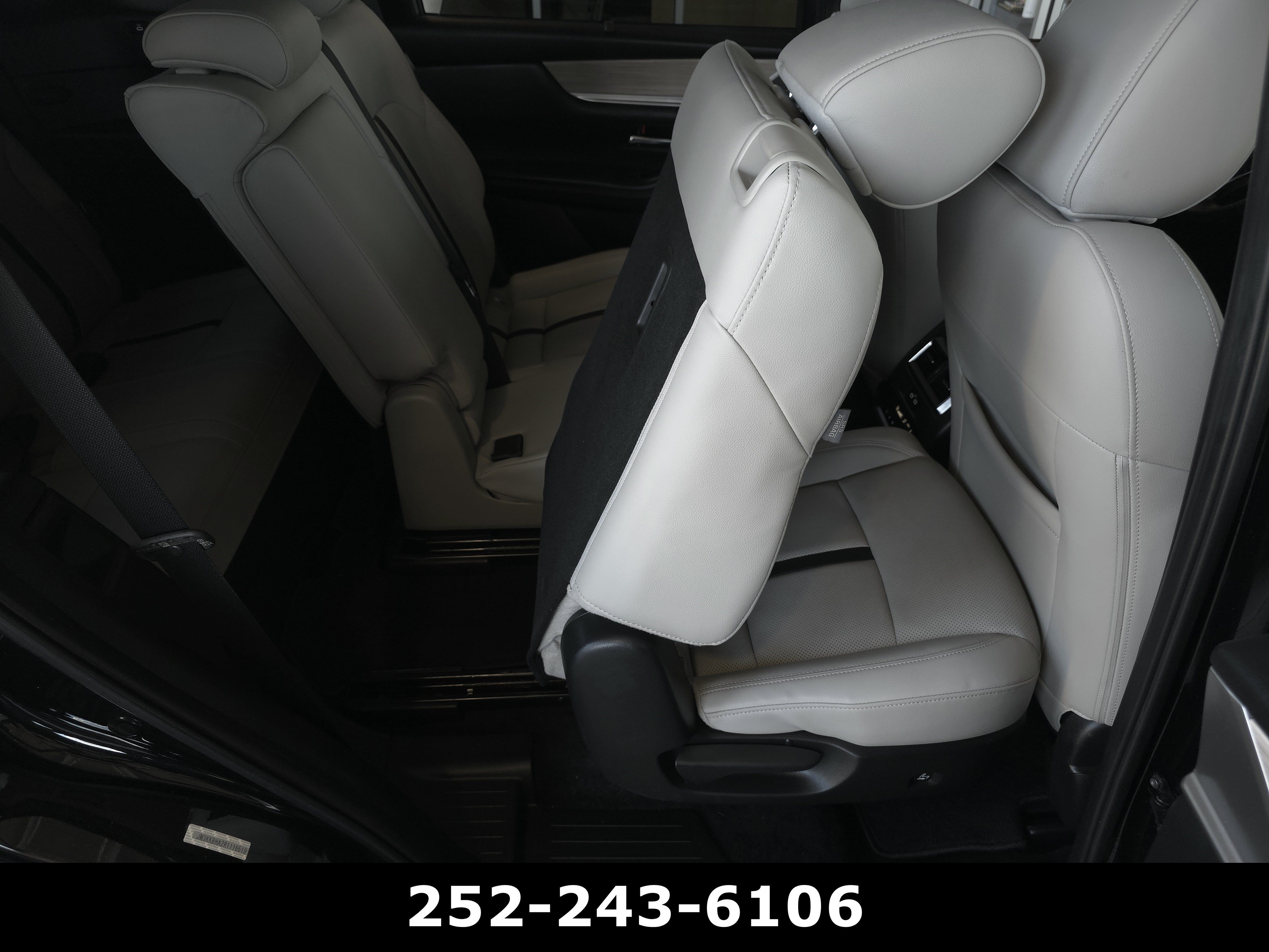 Used 2024 Jet Black Mica Mazda Preferred image 40