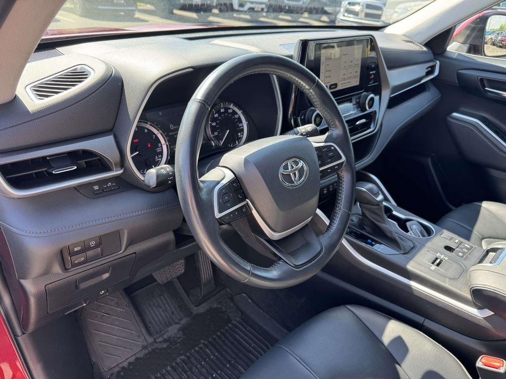 Used 2023 Red Toyota XLE image 2