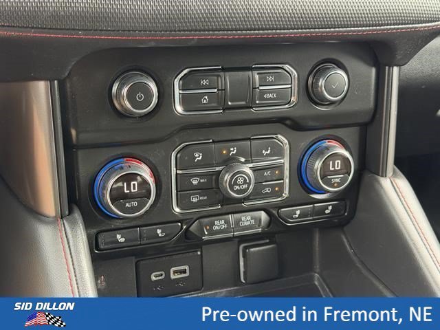 Used 2022 Midnight Blue Metallic Chevrolet RST image 12