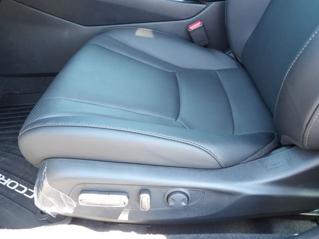 New 2026 Urban Gray Pearl Honda Sport-L image 15