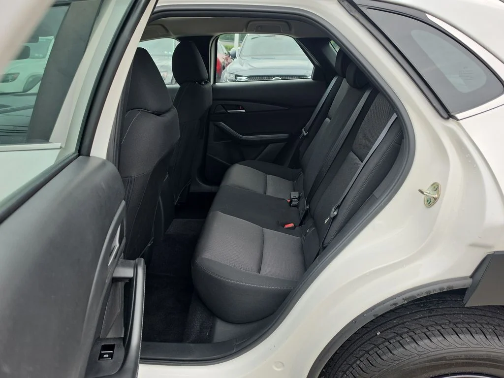 Certified Used 2024 White Mazda 2.5 S image 12